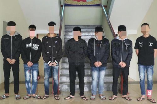 Khởi tố 10 thanh thiếu niên có hành vi gây rối trật tự công cộng
