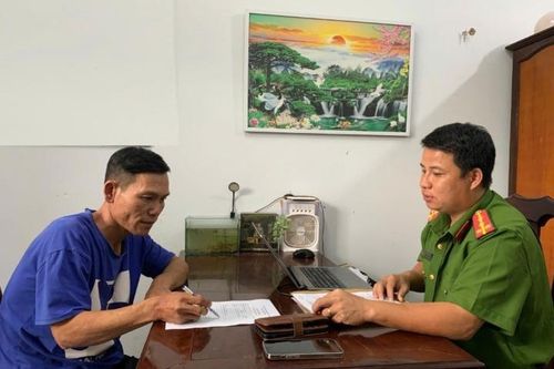 Chính không chịu 'cải tà quy chính'