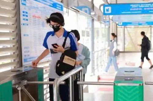 Hà Nội: Gần 12 triệu lượt hành khách sử dụng vé xe buýt điện tử