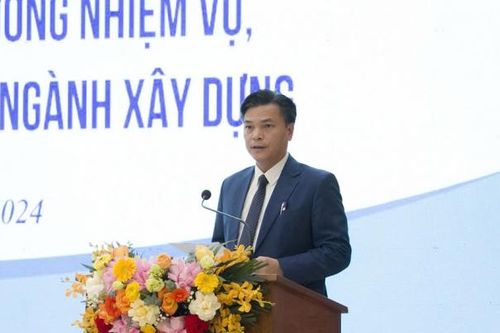 Ngành xây dựng đang chờ đợi sự phục hồi của thị trường bất động sản