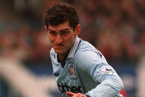 Cựu tiền đạo Man City được bầu làm tổng thống quốc gia châu Âu