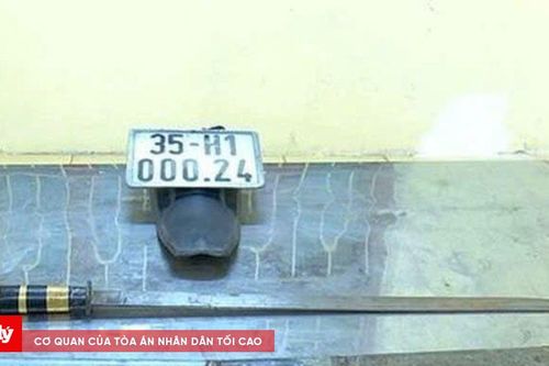 Khởi tố 17 bị can đuổi đánh nhau náo loạn đường phố