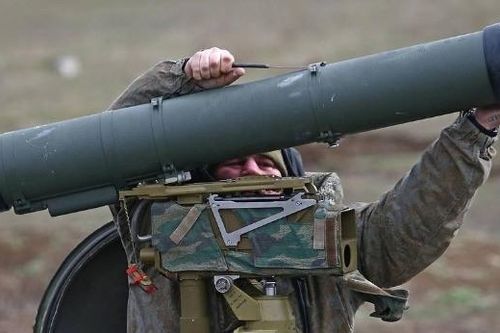 Tên lửa chống tăng Kornet của Nga áp đảo Javelin của Mỹ tại Ukraine