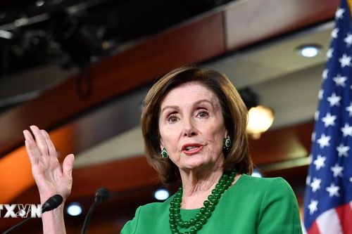 Cựu Chủ tịch Hạ viện Mỹ Nancy Pelosi phải nhập viện vì một cú trượt ngã
