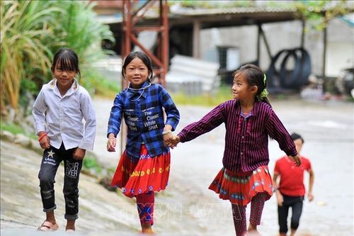 Chủ động phòng, chống rét cho học sinh vùng cao