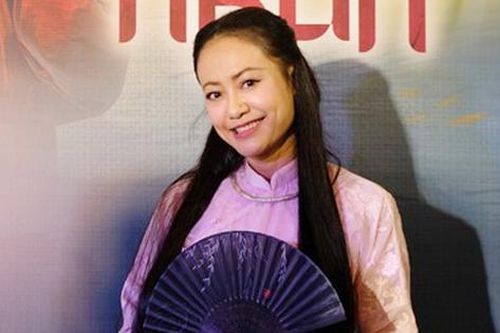 'Thúy Kiều' - Hồng Ánh gặp vấn đề về sức khỏe, không thể diễn