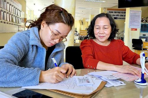 Chấn chỉnh tình trạng lạm dụng yêu cầu cung cấp bản sao chứng thực khi thực hiện thủ tục hành chính