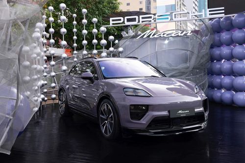 Porsche chính thức ra mắt Macan thuần điện tại Việt Nam