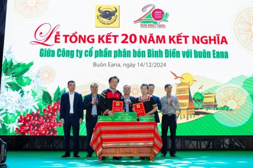 Phân bón Bình Điền: 20 năm hỗ trợ Buôn kết nghĩa nâng cao năng suất cây trồng, xóa đói giảm nghèo