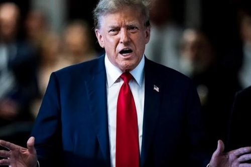 Ông Donald Trump kêu gọi bắn hạ các 'UAV bí ẩn' ở Mỹ