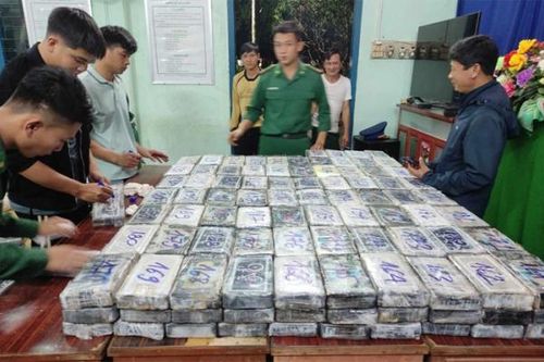 Chuyện về làng chài giúp Công an, Biên phòng thu gom ma túy trôi dạt vào bờ biển