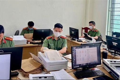 Công an Thanh Hóa hoàn thành vượt kế hoạch 'số hóa' tài liệu lưu trữ