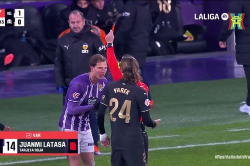 Valencia xếp đáy BXH La Liga sau 17 vòng đấu