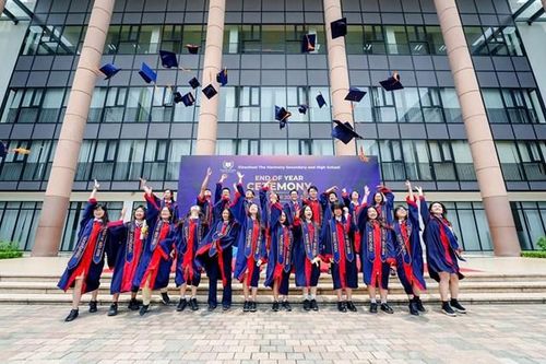 14 học sinh Vinschool đạt điểm cao nhất thế giới và Việt Nam trong các môn thi Cambridge quốc tế