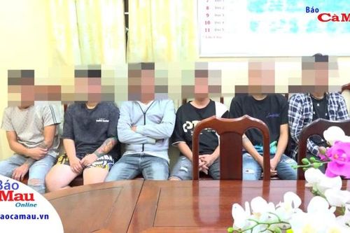 Cà Mau: Lên mạng tìm việc, sập bẫy 'việc nhẹ, lương cao'