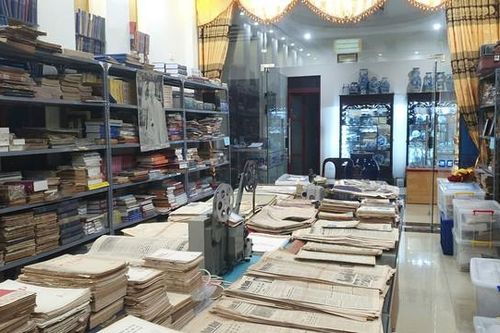 Thâm nhập 'thư viện' của 'lão tóc bạc', chủ sở hữu hơn 400 nghìn tờ báo cũ ở Nam Định