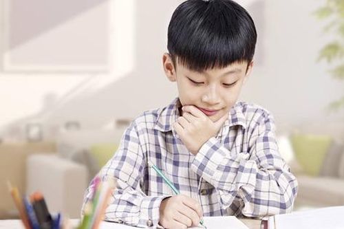 Giáo viên từng dạy nhiều người đỗ vào các trường đại học danh giá: 90% học sinh thành công đều sở hữu những kiểu cha mẹ này