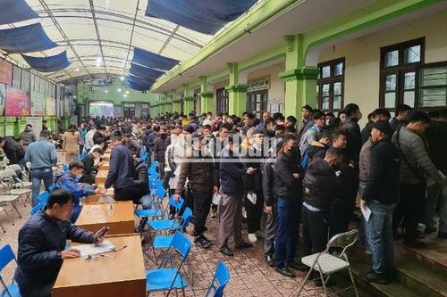 Sức hút việc làm từ dự án xây dựng nhà máy sản xuất ô-tô điện lớn nhất Đông Nam Á