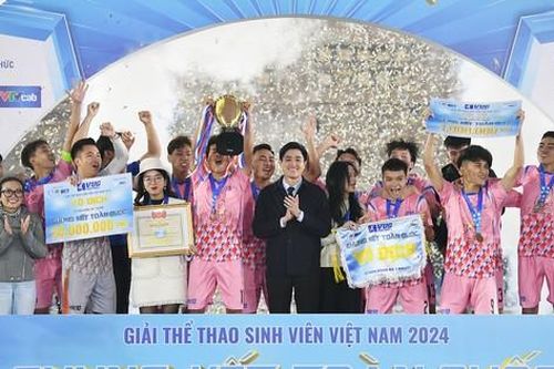 Học viện Công nghệ Bưu chính Viễn thông 'Vô địch VUG 2024' sau loạt luân lưu kịch tính