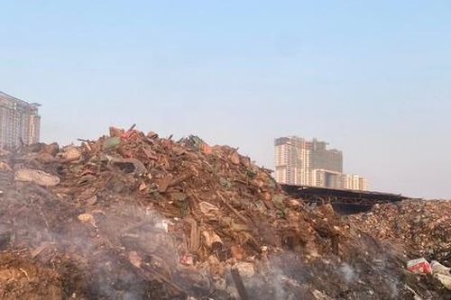 Khói rác tấn công các khu đô thị hàng chục nghìn dân ở Hưng Yên