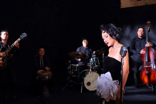 Giọng ca jazz tiên phong tại Việt Nam tự sự cùng âm nhạc Trịnh Công Sơn