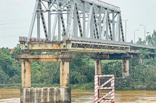 Bản tin 15/12: Hoàn tất công tác chuẩn bị xây mới cầu Phong Châu
