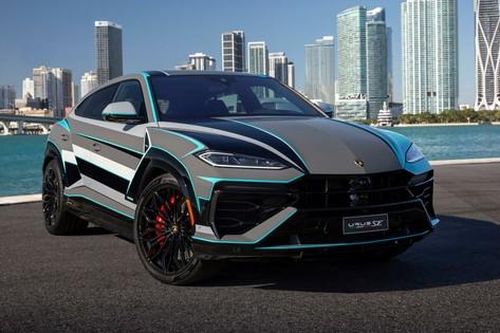 Lamborghini Urus SE với lớp sơn độc nhất vô nhị