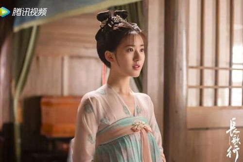 Vai diễn hợp với dàn sao Hoa ngữ: Triệu Lộ Tư là bánh bèo, Thành Nghị càng thảm càng tốt