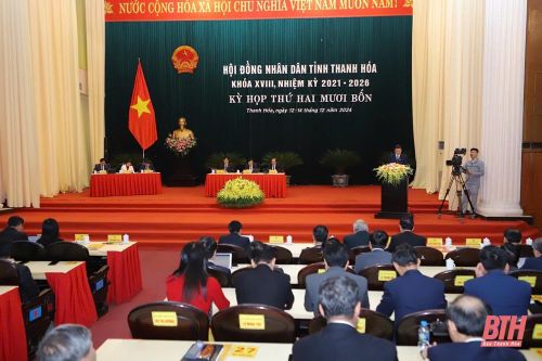 Từ 'khoảng lặng' cuối năm