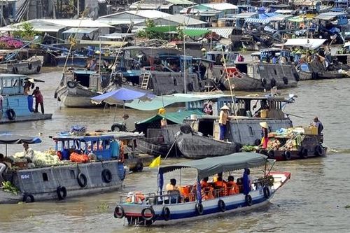 Khai thác sức hấp dẫn của du lịch sông nước