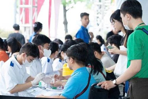 Hơn 3.000 người dân TPHCM được sàng lọc vi khuẩn H.Pylori dạ dày và các bệnh không lây nhiễm