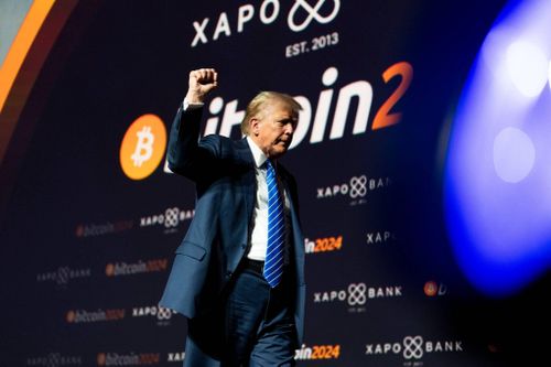 Ông Trump muốn thành lập quỹ dự trữ, Bitcoin dự báo đạt 800.000 USD