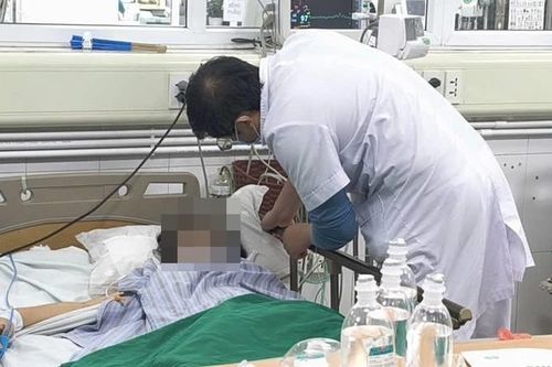 Tưởng bị tâm thần, cô gái không ngờ mắc bệnh viêm não