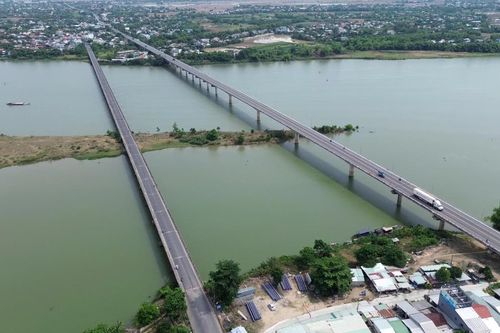 Từ ngày 23-12 cấm xe ô-tô lưu thông qua cầu Câu Lâu