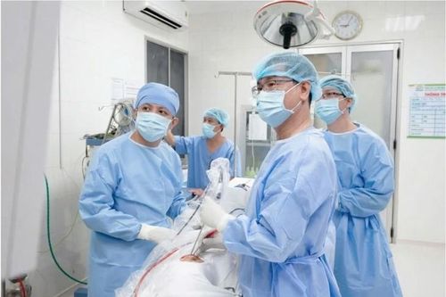 2 phụ nữ mắc u nhầy hiếm gặp, chuyên gia cảnh báo