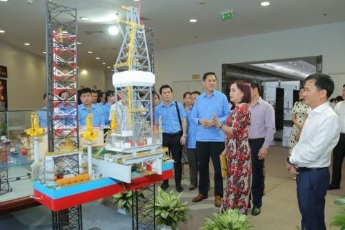 CĐ DKVN: Hành trình 33 năm đồng hành, chăm lo, kiến tạo giá trị vì người lao động Dầu khí