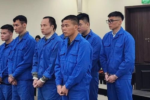 Kẻ lừa đảo bị nhóm cướp tài sản 'bắt cóc' ép trả nợ ở Hà Nội