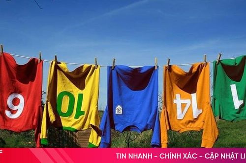 Cách giặt quần áo đá bóng bền đẹp, không ám mùi mồ hôi