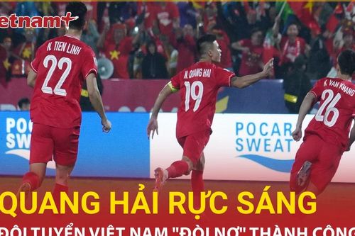 Quang Hải 'vượt ngàn chông gai', làm điều đặc biệt với vợ con sau bàn thắng vàng