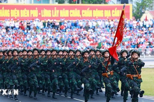 Xây dựng Quân đội nhân dân Việt Nam không ngừng lớn mạnh