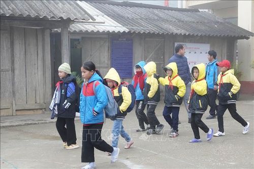 Trường học vùng cao Yên Bái chủ động chống rét cho học sinh