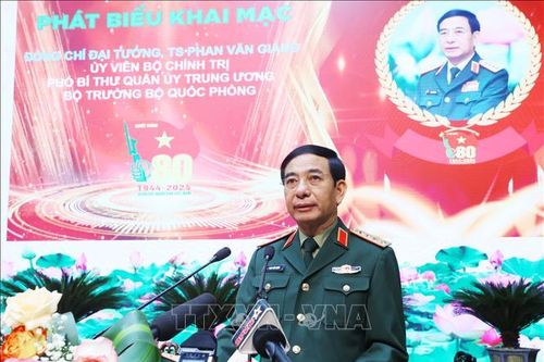 Bài viết của Bộ trưởng Bộ Quốc phòng Phan Văn Giang về xây dựng Quân đội vững mạnh
