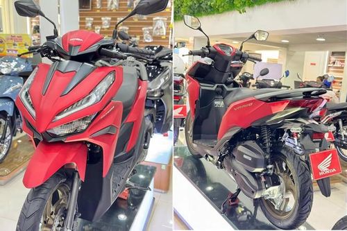Honda Vario 125 đỏ nhám về đại lý đón Giáng sinh, giá chênh rất ít