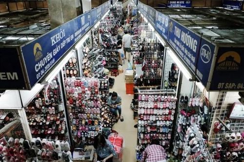 Chợ nào lớn nhất Hà Nội?