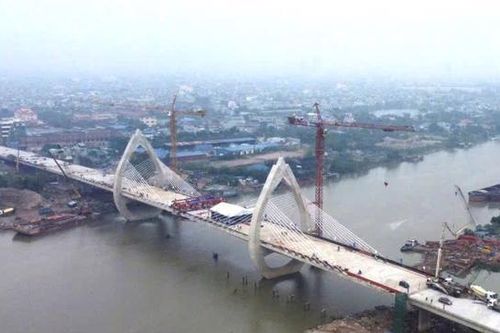 Hợp long cầu qua sông Đào (Nam Định) trị giá hơn 1.200 tỷ đồng