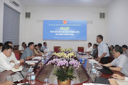 UBND tỉnh Khánh Hòa: Họp nghe báo cáo về các dự án trọng điểm tại Khu Kinh tế Vân Phong