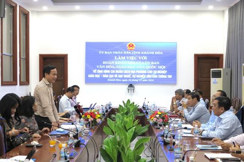 Đoàn công tác Ủy ban Văn hóa, Giáo dục của Quốc hội làm việc với UBND tỉnh Khánh Hòa