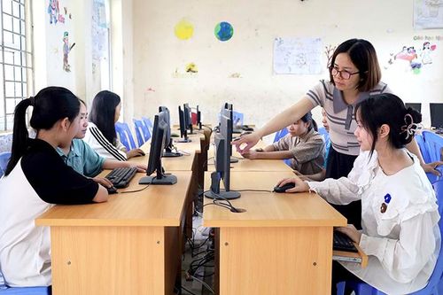 Công khai, minh bạch để chống lạm thu