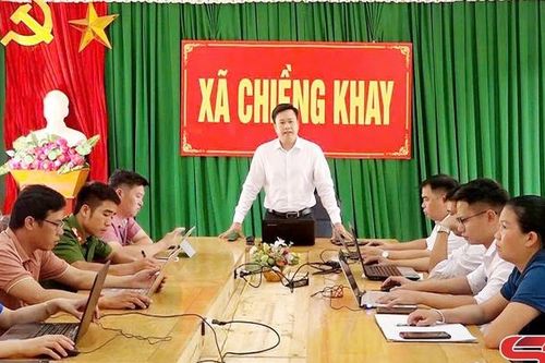 Tận tâm, hết lòng vì công việc