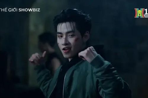 Hùng Huỳnh 'chào sân' Vpop với MV solo đầu tay